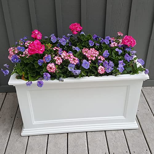 Black Rectangle Planter with Built-In Water Reservoir C83877