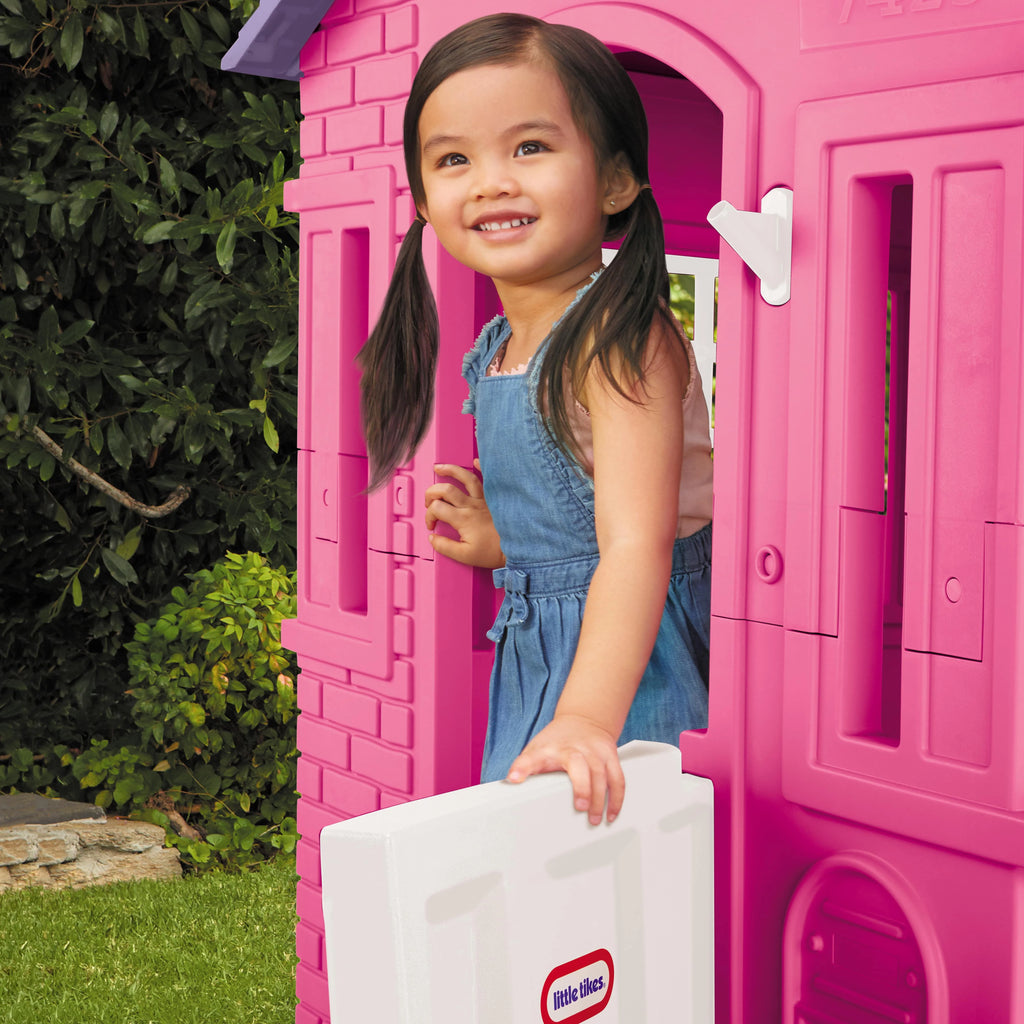 Pink Pretend Playhouse D498