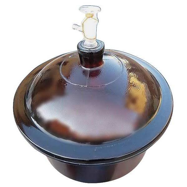 Glass Amber Vacuum Desiccator X6713