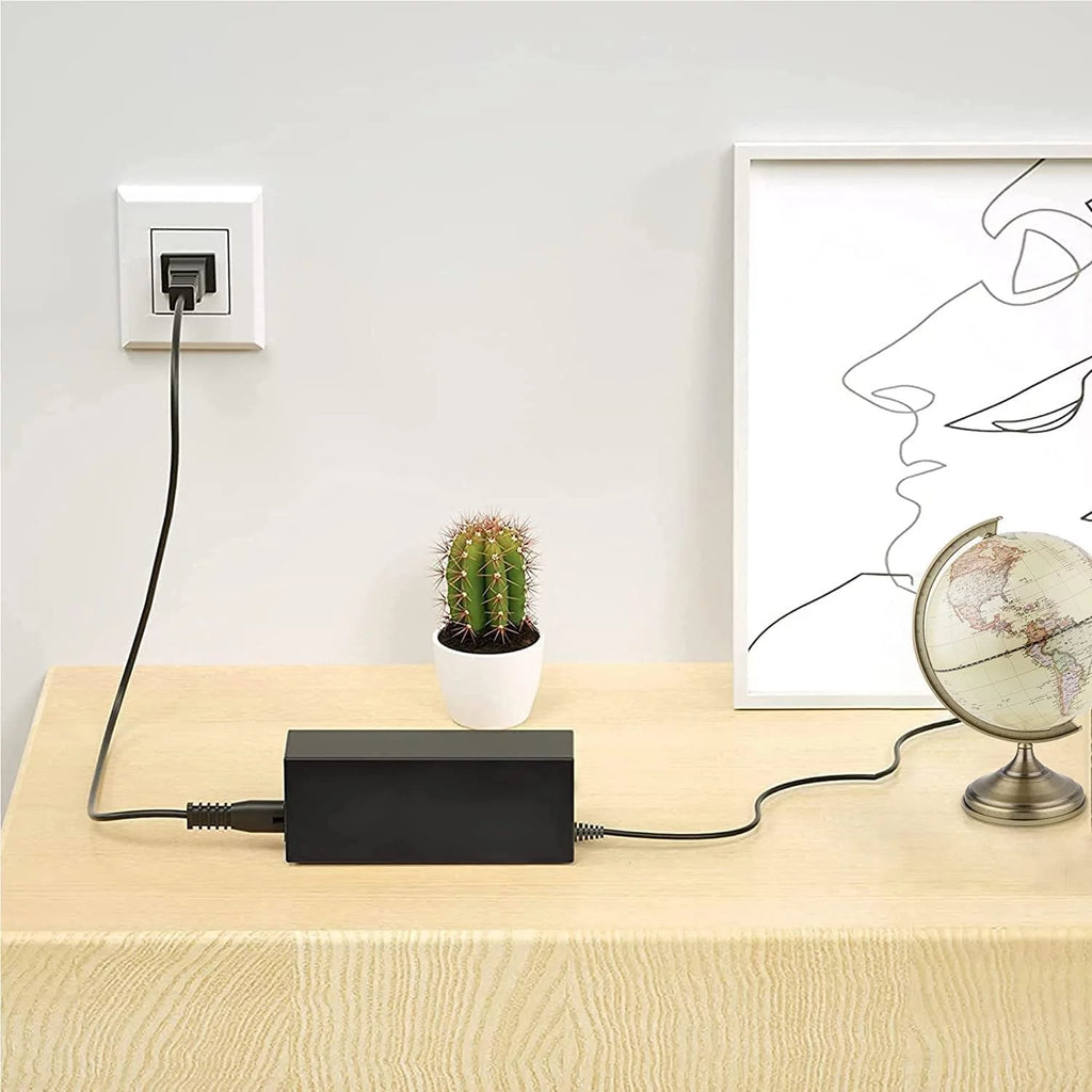 Black AC DC Adapter P795