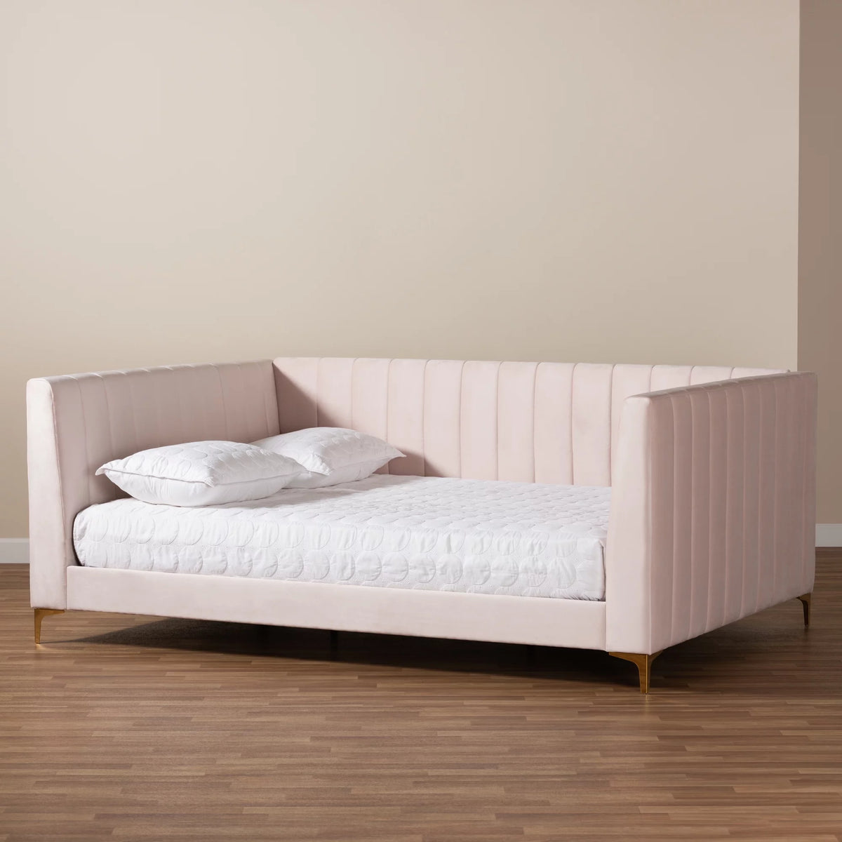Light Pink Velvet Gold Finished Full Daybed Q9902