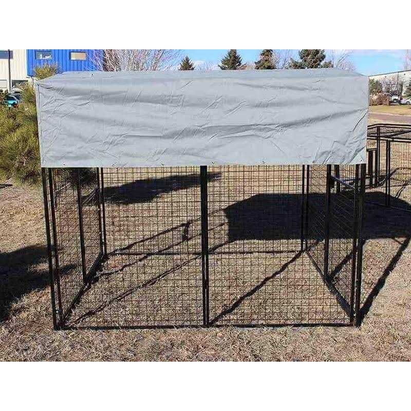 8 ft. Chicken Run L93807