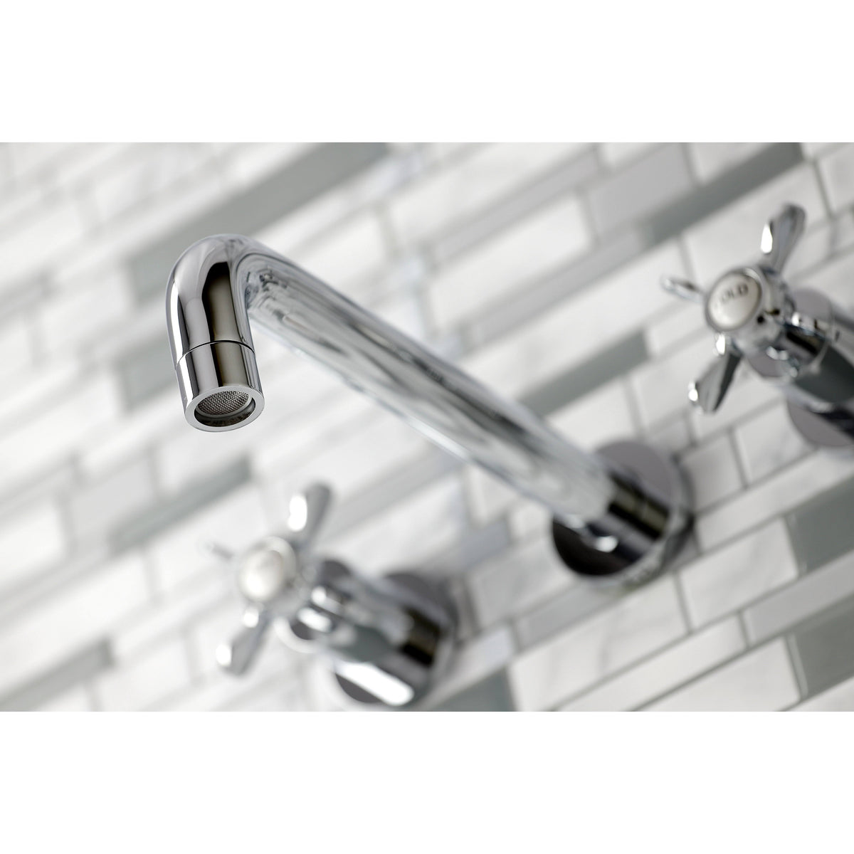 Polished Chrome Wall Mount Tub Faucet Z18814