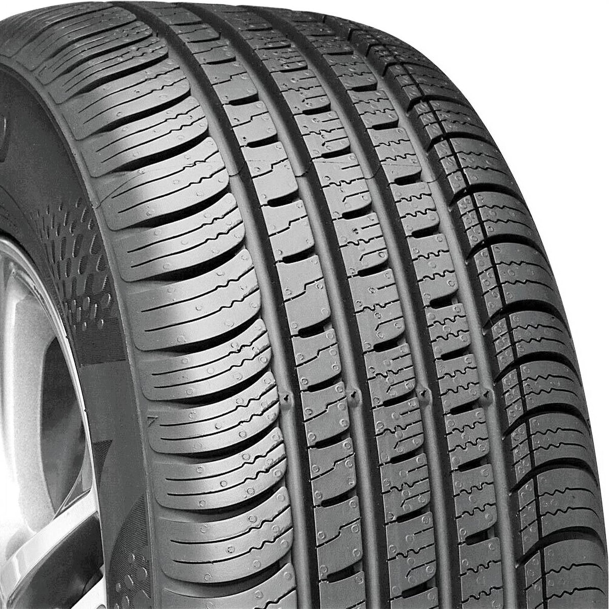 Set of 4 High Performance Tires Z97415