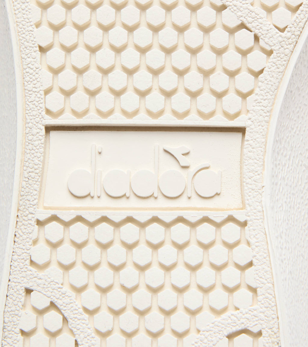 Dirty White Leather Shoes B91943