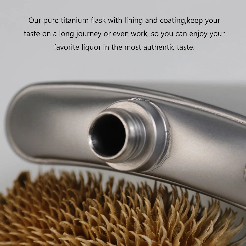 Titanium Flask Hip Flagon with Screw Clip Ultralight Hydration Flat Bottle with Ti Funnel R9336