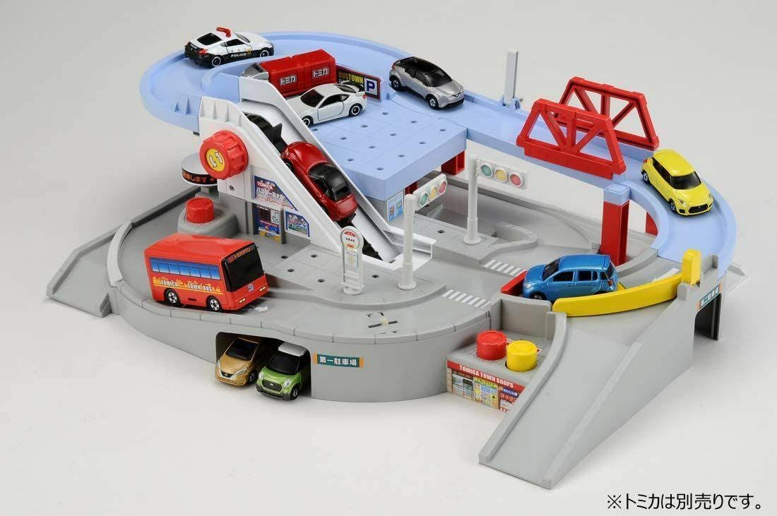 Tomica Bus Town C695