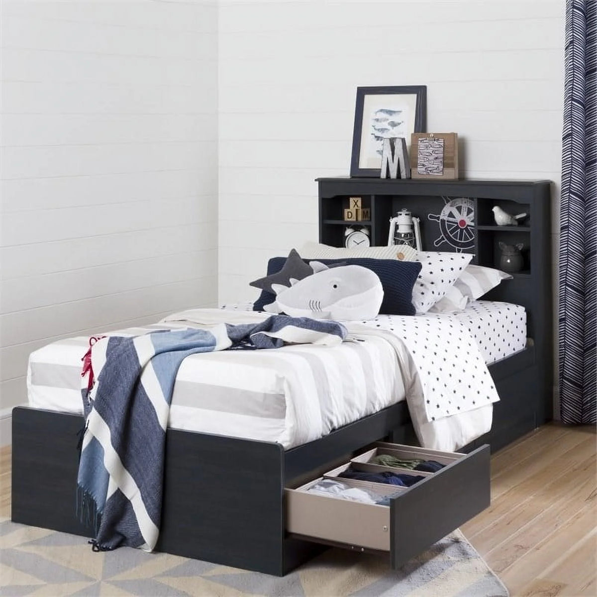 Blue Wood Twin Mates Bed with 3 Drawers L131