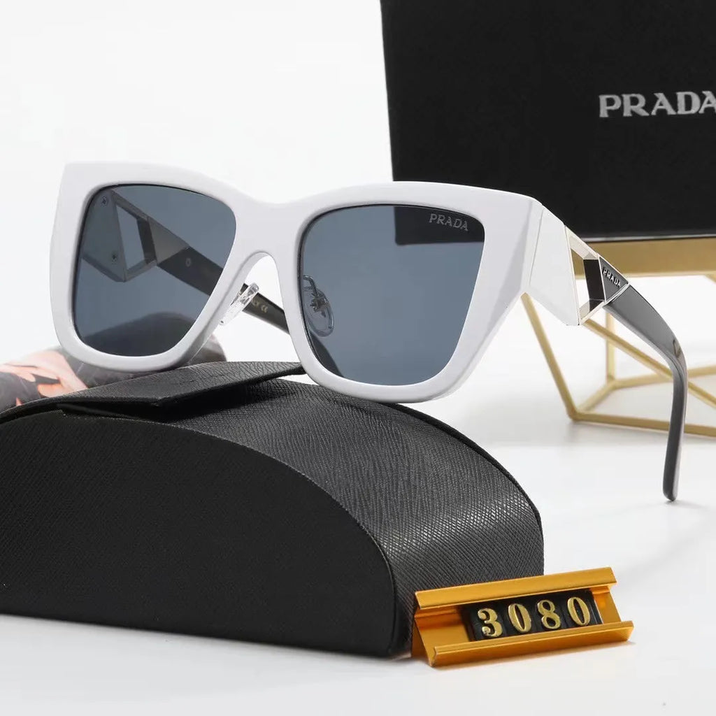 Fashion PA Letter Triangle Hollow Print Sunglasses L59255