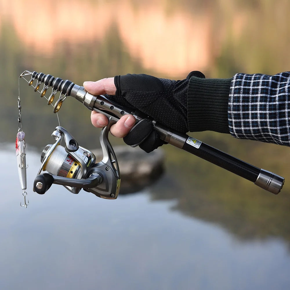 Telescopic Fishing Rod and Reel Combo Full Kit with 100M Fishing Line Lures Hooks Jig Head and Carrier Bag Case X1516