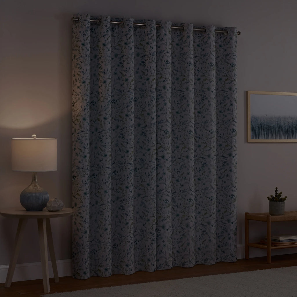 Marine 100% Blackout Lined Curtains 63x50 T450